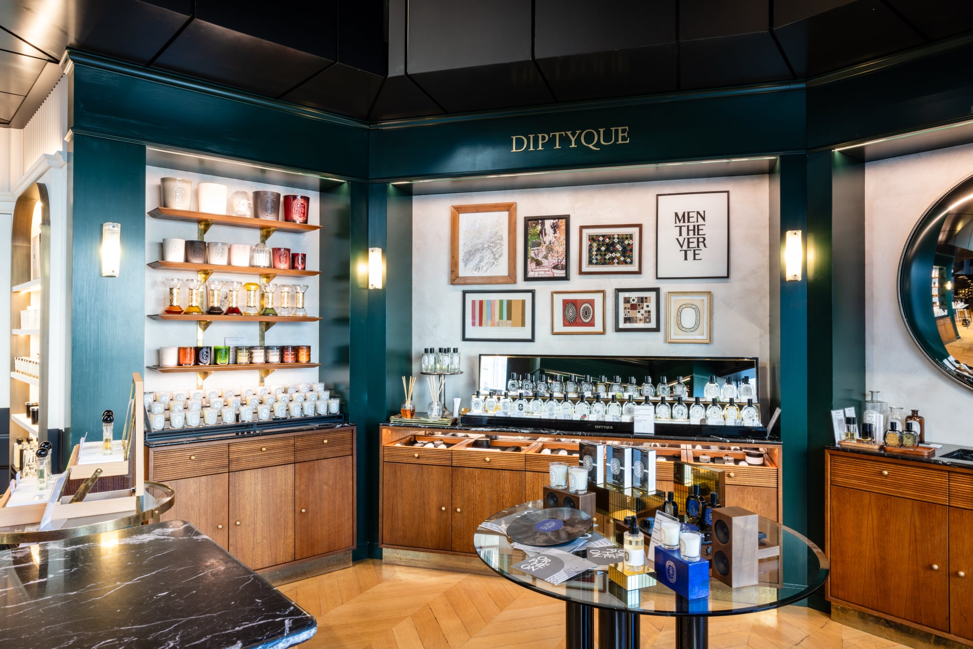 parfumerie 18